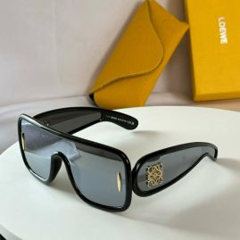 Picture of Loewe Sunglasses _SKUfw55797128fw